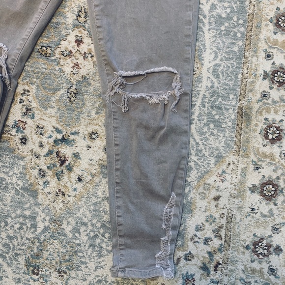 Grey American Eagle Jeans - Picture 3 of 5